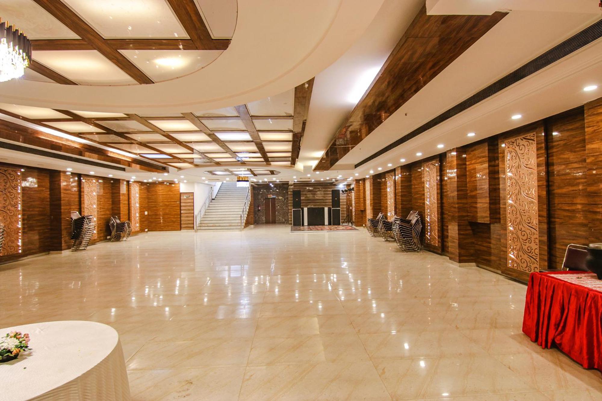Fabhotel Prime The Rivlet Mg Road Ґурґаон Екстер'єр фото